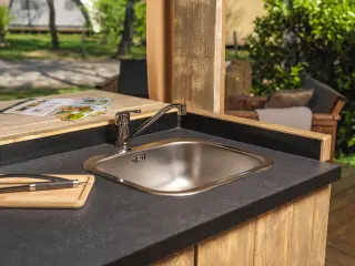 Luxury Suite: the kitchenette's steel sink