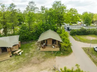 Wood Lodge: aerial view of the tents next to a path
